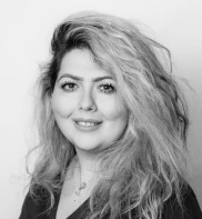 Porträt von Jana Lampridou